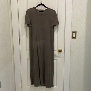 Jenni Kayne linen dress - see picture for faded color around wasit